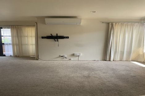 Photo of property in 3/17 Matata Street, Blockhouse Bay, Auckland, 0600