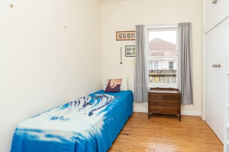 Photo of property in 1a Mahana Road, St Andrews, Hamilton, 3200