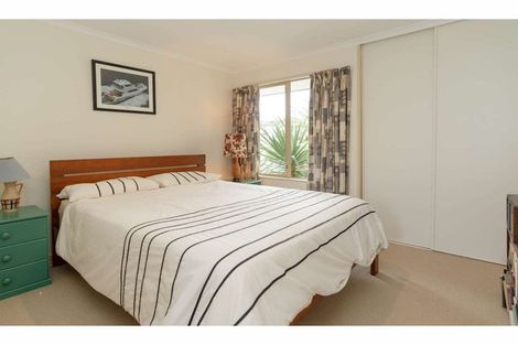 Photo of property in 2 Palm Drive, Kerikeri, 0294