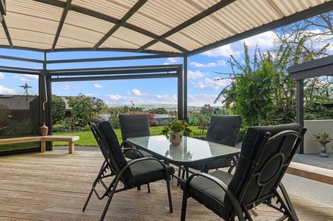 Photo of property in 100 Albero Drive, Ohauiti, Tauranga, 3112