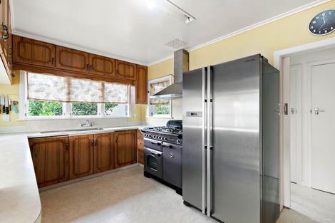 Photo of property in 15a Matata Street, Blockhouse Bay, Auckland, 0600