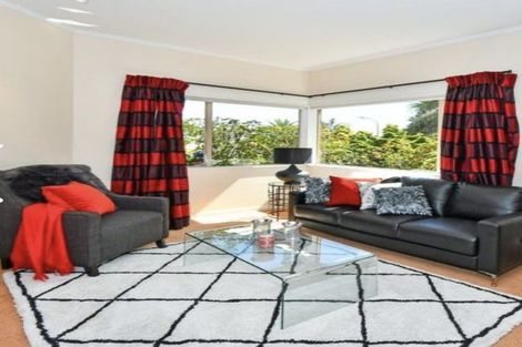 Photo of property in 5 Silkwood Grove, Totara Heights, Auckland, 2105