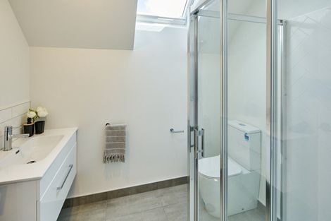 Photo of property in 1/892 High Street, Avalon, Lower Hutt, 5011