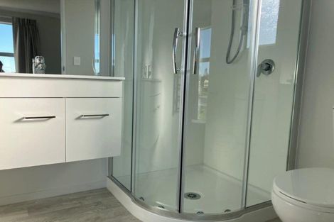 Photo of property in 120 Broadway Parade, Rolleston, 7615