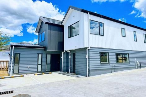 Photo of property in 7/2a Mantra Road, Massey, Auckland, 0614