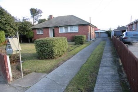 Photo of property in 37 Flay Crescent, Burnside, Christchurch, 8053