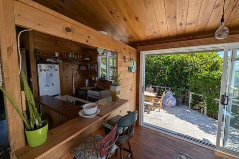 Photo of property in 349 Pukehina Parade, Pukehina, Te Puke, 3189