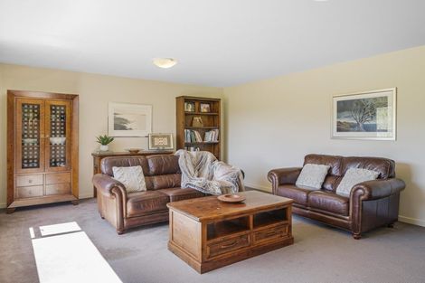 Photo of property in 12 Makerikeri Road, Loburn, Rangiora, 7472