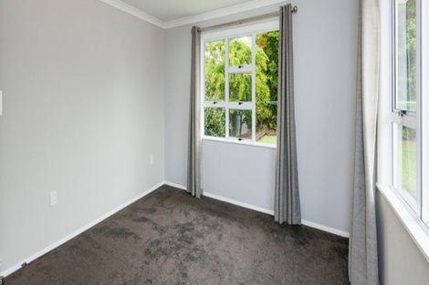 Photo of property in 4 Eton Place, Terrace End, Palmerston North, 4410