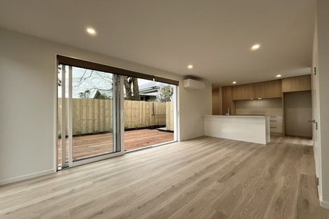 Photo of property in 98a Geraldine Street, Edgeware, Christchurch, 8013
