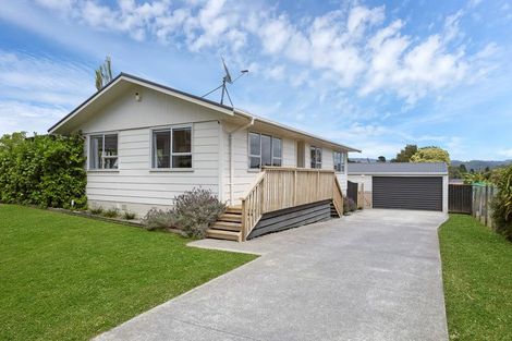 Photo of property in 9 Ohira Place, Henderson, Auckland, 0612