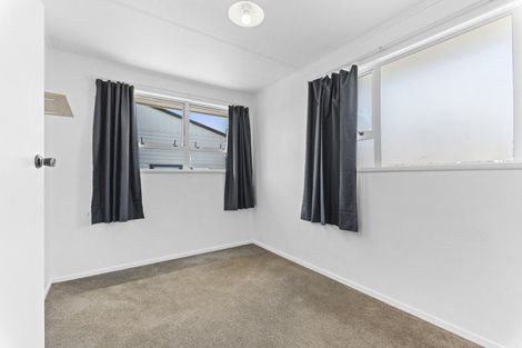 Photo of property in 14 Tohora Place, Spotswood, New Plymouth, 4310