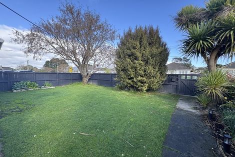 Photo of property in 10 Purser Grove, Fairfield, Lower Hutt, 5011