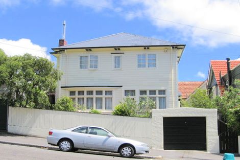 Photo of property in 32 Rimu Road, Kelburn, Wellington, 6012