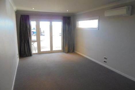 Photo of property in 435 Marine Parade, Napier South, Napier, 4110