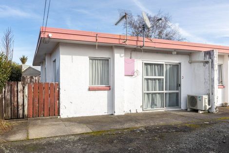 Photo of property in 242c Huatoki Street, Upper Vogeltown, New Plymouth, 4310
