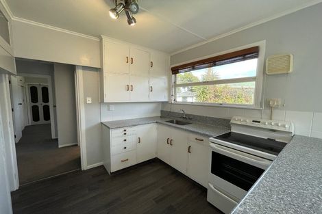 Photo of property in 2 Bennett Place, Onekawa, Napier, 4110