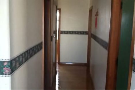 Photo of property in 35 Alexander Street, Awapuni, Palmerston North, 4412