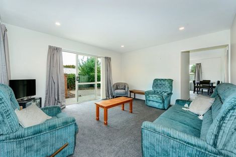 Photo of property in 2/28 Grampian Street, Casebrook, Christchurch, 8051