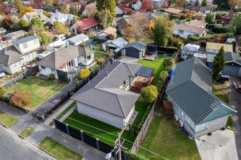 Photo of property in 215 Grimseys Road, Redwood, Christchurch, 8051