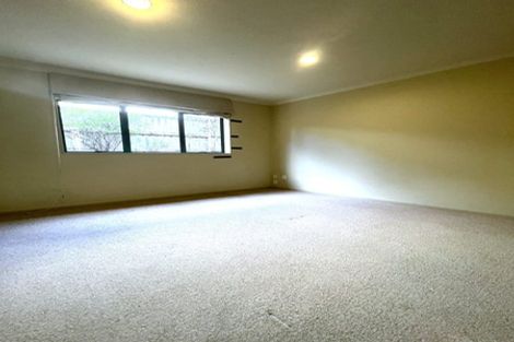 Photo of property in 111 Hugh Green Drive, Pinehill, Auckland, 0632