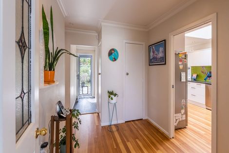 Photo of property in 38 Lynmore Drive, Hillpark, Auckland, 2102