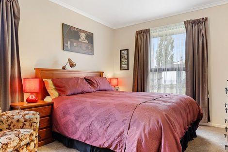 Photo of property in 5 Yellowstone Crescent, Burwood, Christchurch, 8083