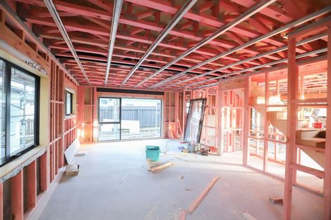 Photo of property in 2 Brentwood Street, Trentham, Upper Hutt, 5018