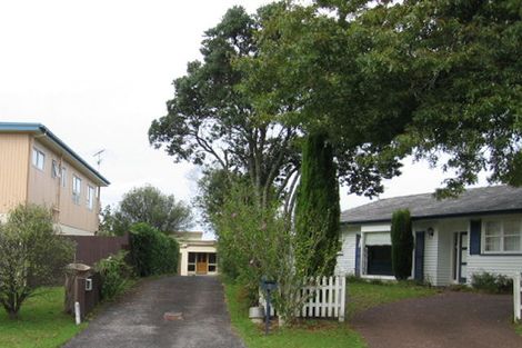 Photo of property in 5 Realm Place, Massey, Auckland, 0614