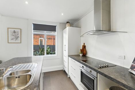 Photo of property in 253 Macandrew Road, Forbury, Dunedin, 9012