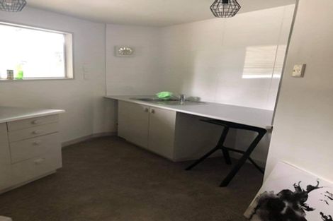 Photo of property in 542b Whangaparaoa Road, Stanmore Bay, Whangaparaoa, 0932