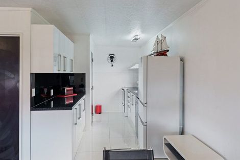 Photo of property in 14 Hurley Road, Paraparaumu Beach, Paraparaumu, 5032