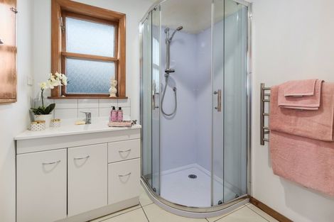 Photo of property in 312 Main Road, Tawa, Wellington, 5028