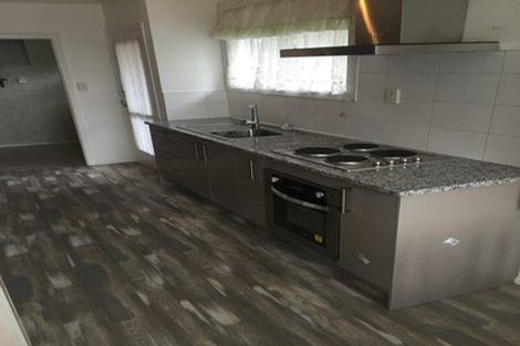 Photo of property in 38 Dickson Crescent, Hornby, Christchurch, 8042