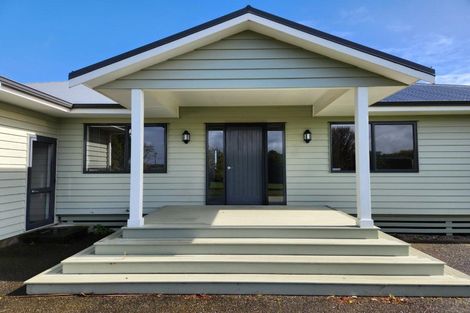Photo of property in 254a Mountain Road, Lepperton, New Plymouth, 4373
