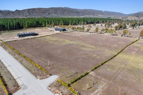 Photo of property in 76 Stone Drive, Cromwell, 9384