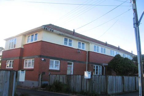 Photo of property in 217 Knights Road, Hutt Central, Lower Hutt, 5011