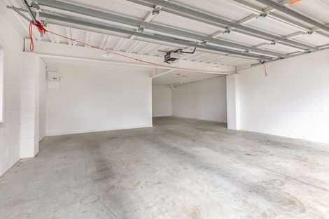 Photo of property in 22 Cobbe Place, Pomare, Rotorua, 3015