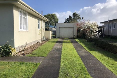 Photo of property in 21 Burton Avenue, Whanganui East, Whanganui, 4500