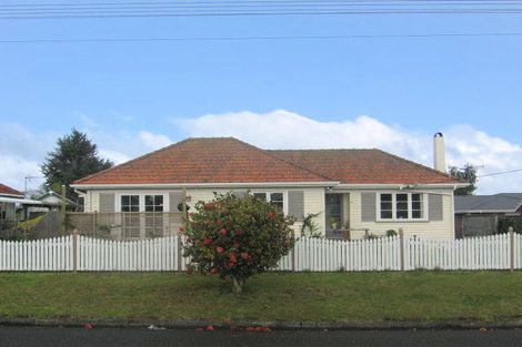 Photo of property in 7 Pine Park Road, Onerahi, Whangarei, 0110