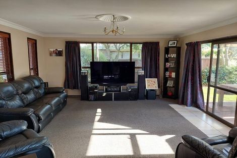 Photo of property in 5 Broadhaven Avenue, Parklands, Christchurch, 8083