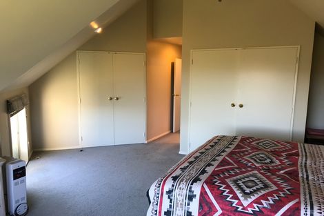 Photo of property in 8 Ribbonwood Close, Normanby, Dunedin, 9010