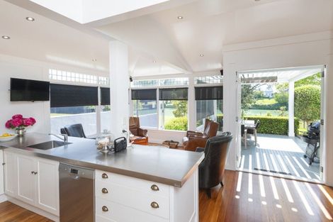 Photo of property in 1 Clifford Street, Whataupoko, Gisborne, 4010