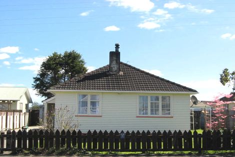 Photo of property in 3 Chisholm Street, Huntly, 3700