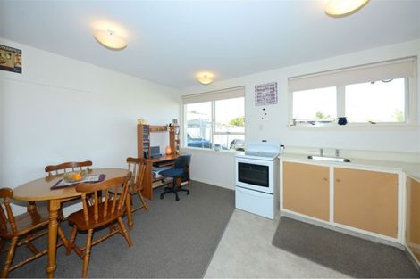 Photo of property in 1/29a Wainoni Road, Wainoni, Christchurch, 8061
