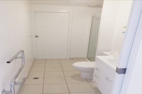 Photo of property in Fiore On Hobson Apartments, 706/152 Hobson Street, Auckland Central, Auckland, 1010