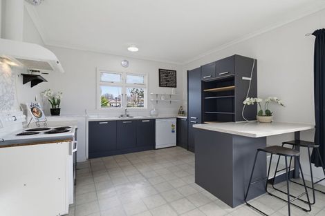 Photo of property in 1024 Beatty Street, Mayfair, Hastings, 4122