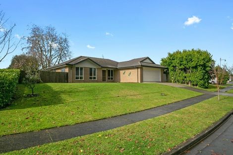 Photo of property in 12 Brancaster Place Cambridge Waipa District