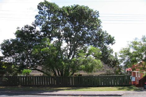 Photo of property in 3 Acacia Road, Torbay, Auckland, 0632