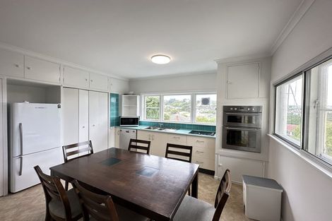 Photo of property in 169 Broderick Road, Johnsonville, Wellington, 6037